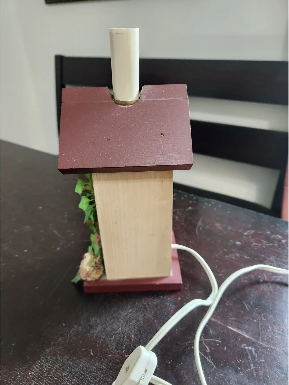 Wood Birdhouse Novelty Table Lamp Painted Brown, Corded Switch, White Cord